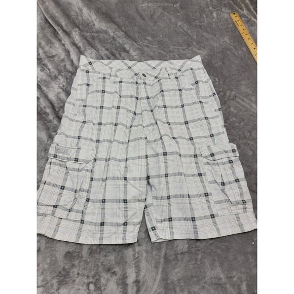 Wrangler Men’s White Gray blue‎ Plaid Cargo Shorts Size 35 - Picture 1 of 6